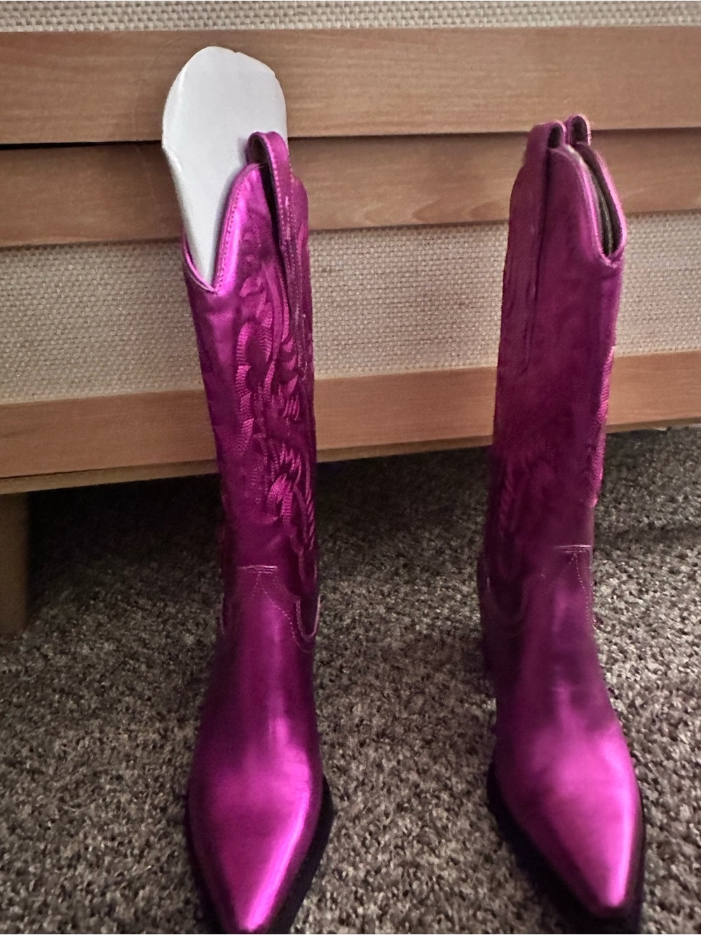 Jeffrey Campbell Metallic Fuchsia Western Cowboy Boots - Picture 6 of 6